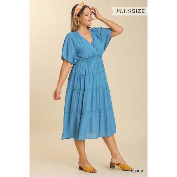 Umgee Plus Size Cloud Blue Smocked Short Sleeve Textured Tiered Maxi Dress - Picture 5 of 6